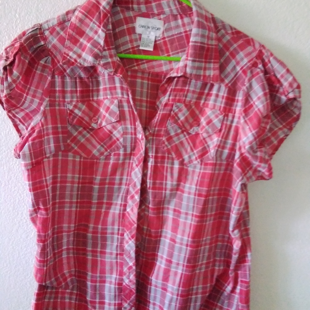 Women Pink and White shirt